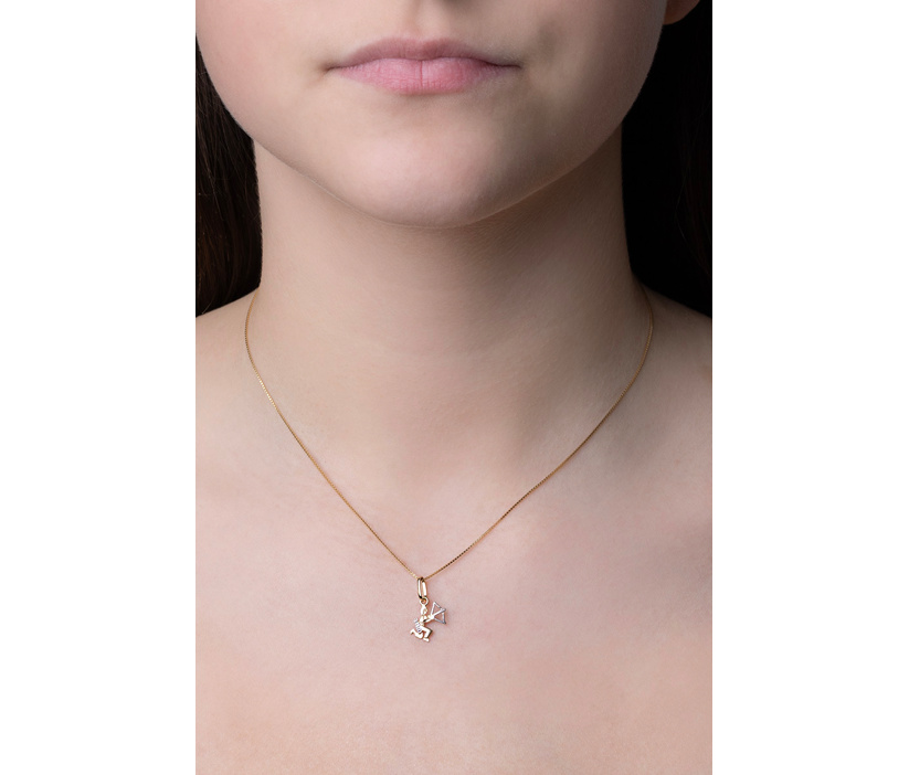 Zlatý prívesok znamenie zverokruhu Strelec z bieleho a žltého 14kt zlata