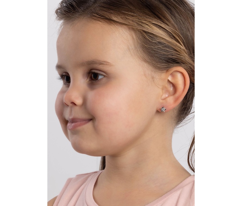 Strieborné náušnice kvietky Claudia čírymi Brilliance Zirconia