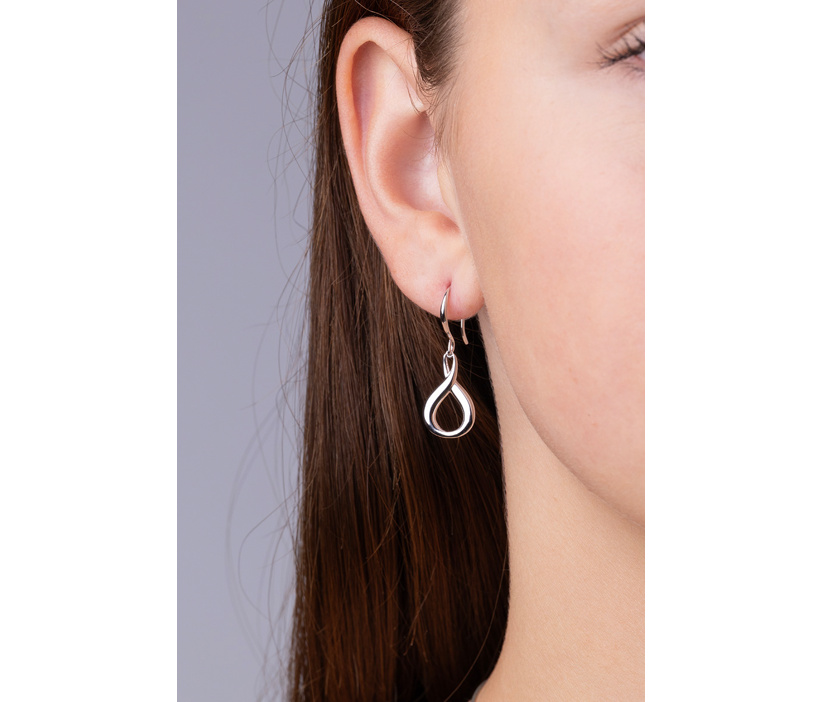 Strieborné visiace náušnice stuha Dahlia