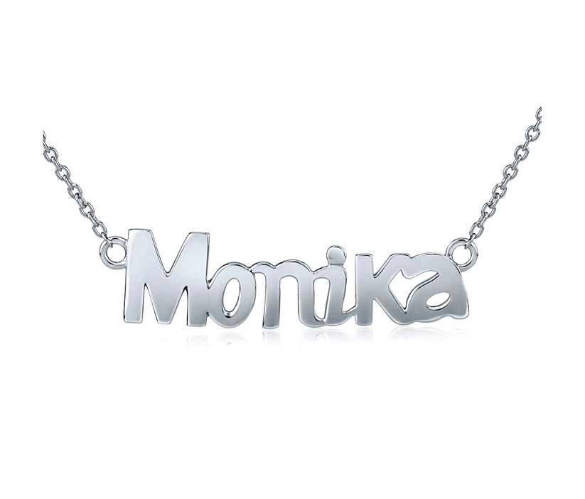 Stříbrný řetízek se jménem Monika