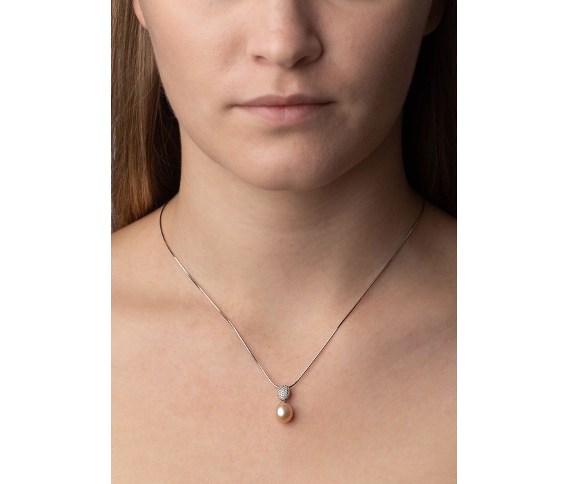 Stříbrný přívěsek DARCY s přírodní růžovou perlou a zirkony